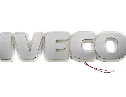 Надпись на решетку Iveco нержавейка с оранжевой подсветкой (60см.*14см.)