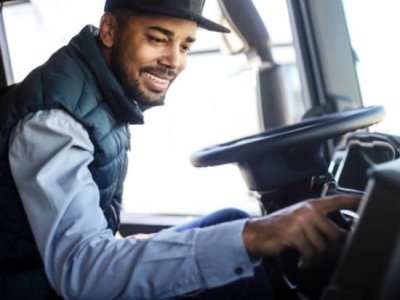 Стоит ли устанавливать дорогую аудиосистему в грузовике?