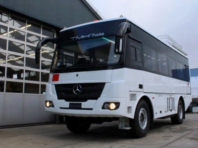 Обзор Mercedes-Benz Atego 1725 4x4: Внедорожный автобус для экстремальных условий
