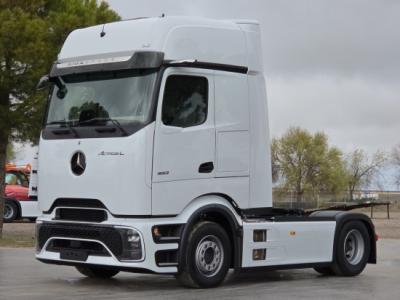 Mercedes-Benz Actros L 1853 4x2 (Евро-6): обзор седельного тягача