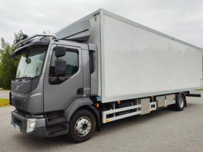 Обзор компактного грузовика Volvo FL 250 4×2 (Евро-6)