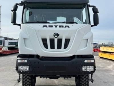 Astra HEAD 6×6 HD9 66.48T (Евро-3): мощный седельный тягач для тяжелых условий эксплуатации