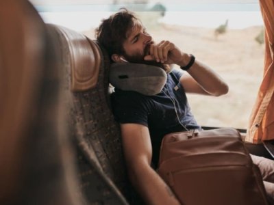 Почему в автобусе укачивает: научное объяснение и способы справиться