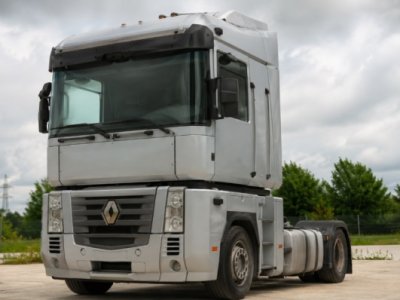 Стоит ли покупать Renault Magnum б/у?