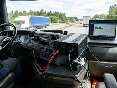 Какой инвертор 24 В / 220 В выбрать для грузовика?