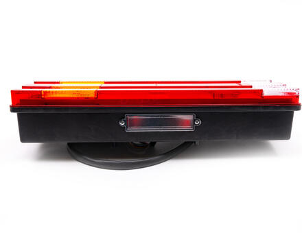 Задний фонарь ребристый 7-ми секционный с кабелем 0031