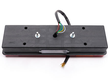 Задний фонарь ребристый 7-ми секционный с кабелем 0031