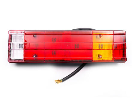 Задний фонарь ребристый 7-ми секционный с кабелем 0031