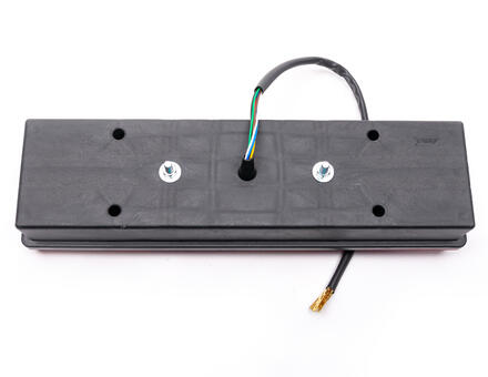 Задний фонарь ребристый 7-ми секционный с кабелем 0031