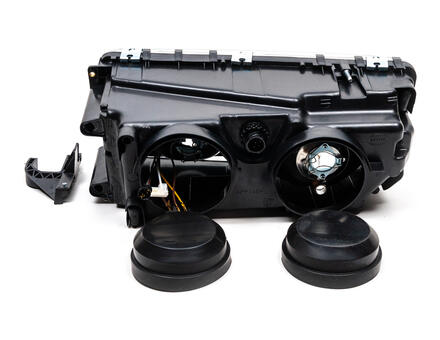 Фара Mercedes Benz Axor MP2 (2004-2011) правая 505670