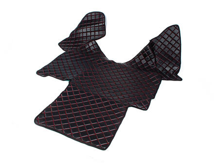 Коврики в салон Iveco Stralis черные с красной прошивкой (автомат)