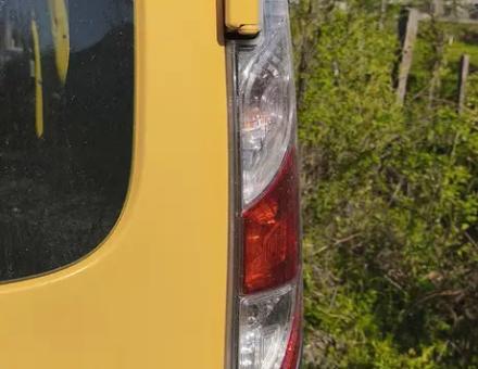 Фонарь задний Renault Kangoo (2013+) правый (распашные двери) M411211