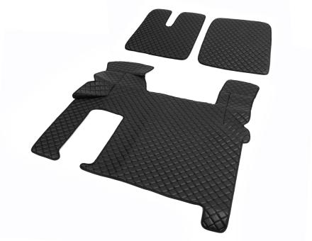 Коврики в салон Man Tgx экокожа черные с черной прошивкой (автомат)