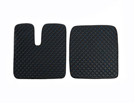 Коврики в салон Man Tgx экокожа черные с синей прошивкой (автомат)