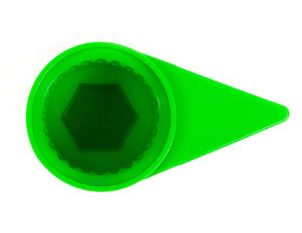 Защитный колпачок на гайку 33 стрелка зеленый