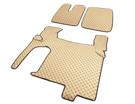 Коврики в салон Man Tgx XXL экокожа бежевые с черной прошивкой (автомат)