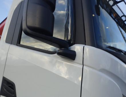 Ветровики Iveco S-WAY / T-WAY (2020-2024) KVC03