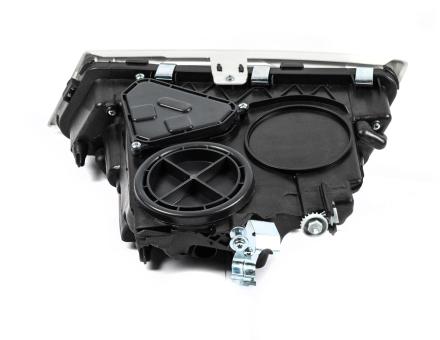 Противотуманная фара Volvo FH 3 (2008+) правая M631641