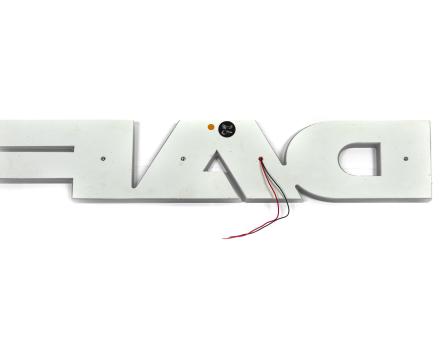 Надпись на решетку DAF нержавейка с оранжевой подсветкой (68см.*13,5см.)