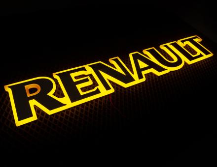 Надпись на решетку Renault нержавейка с оранжевой подсветкой (79см.*13см.)